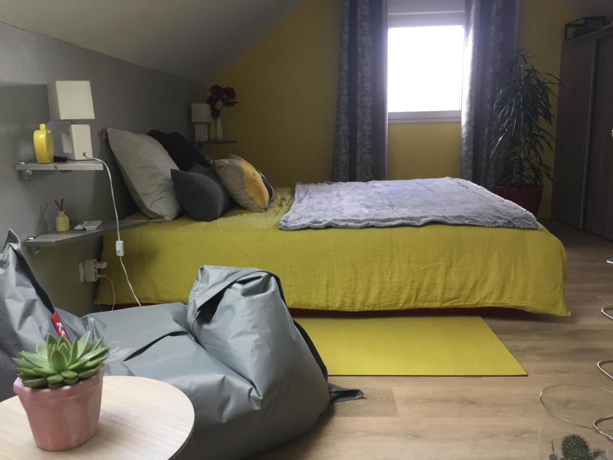 Maison A La Campagne A 2Km Du Circuit De Bresse Sagy  外观 照片
