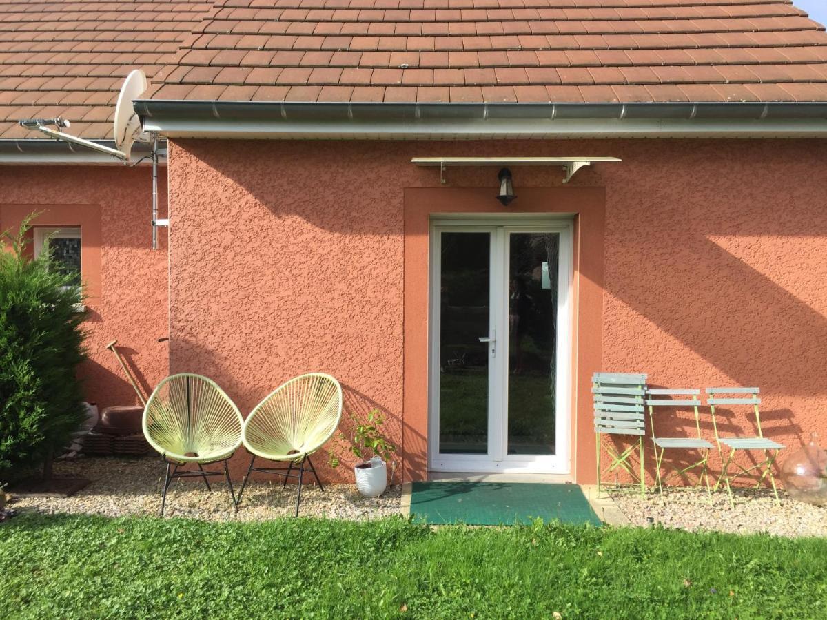 Maison A La Campagne A 2Km Du Circuit De Bresse Sagy  外观 照片